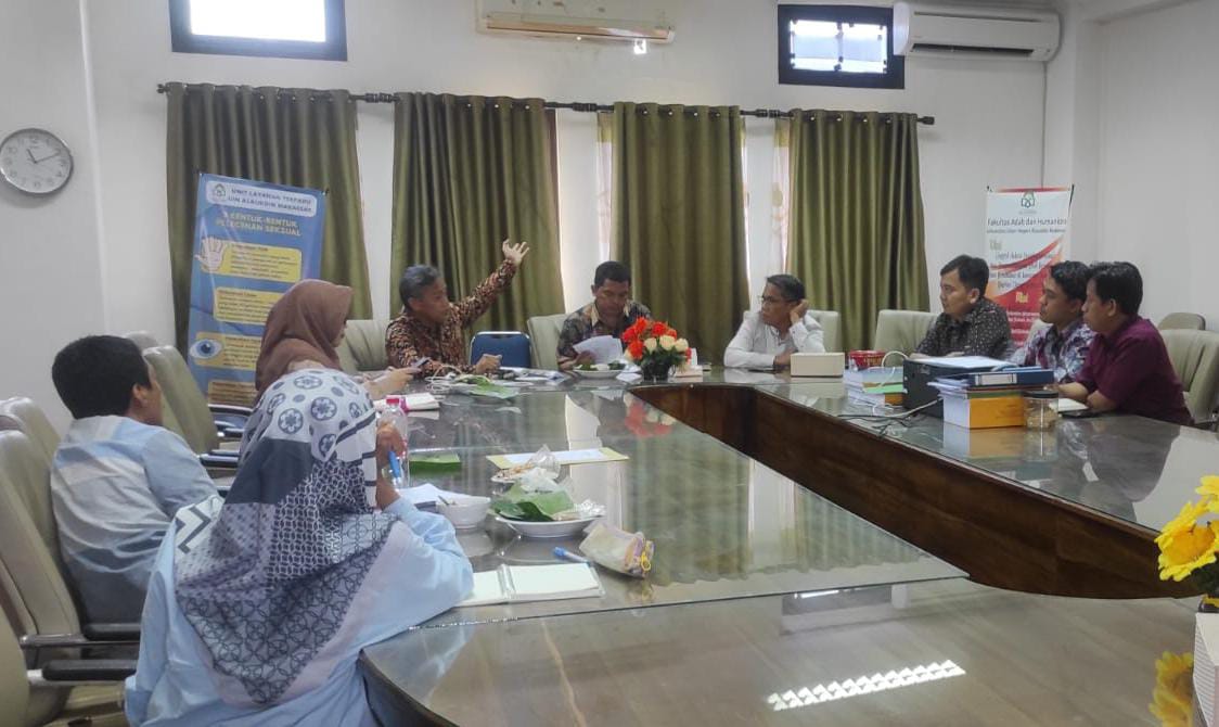Pimpinan Fakultas Adab dan Humaniora Gelar Rapat Persiapan Ramah Tamah dan PBAK