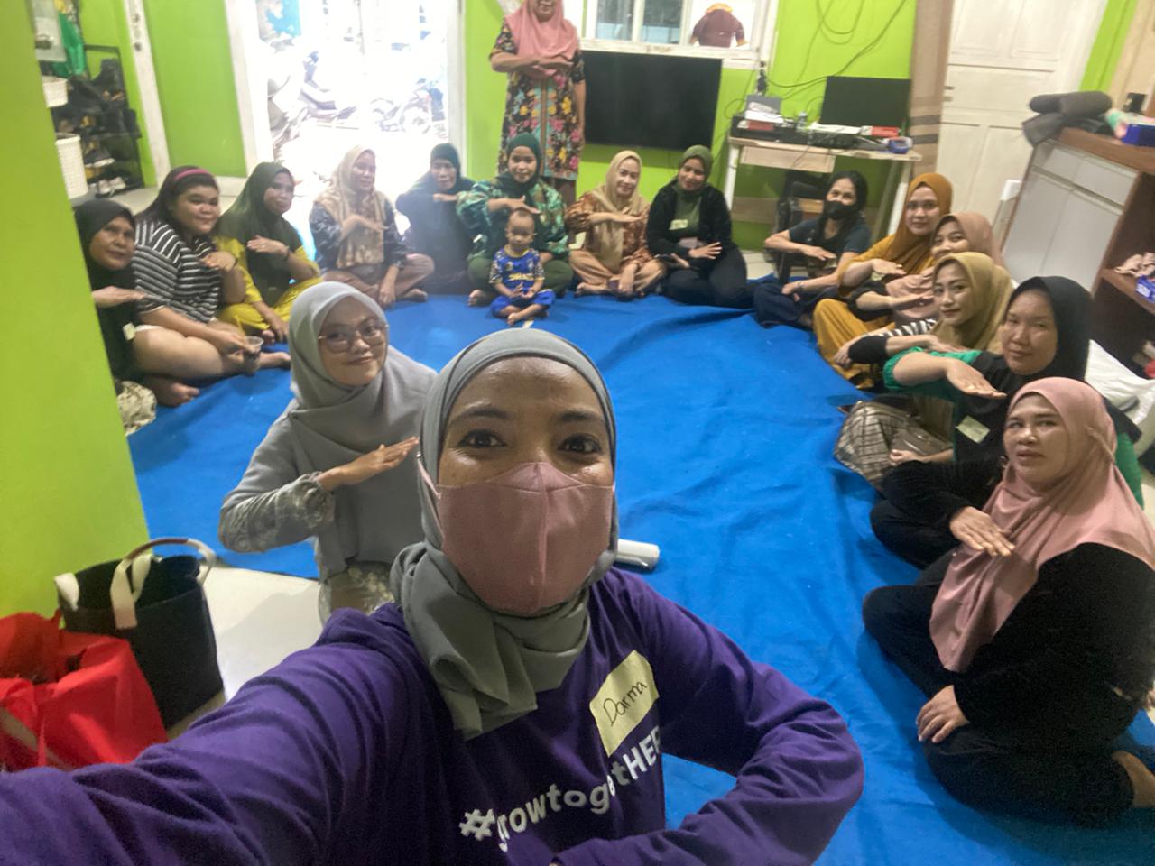 Dosen BSI UIN Alauddin Makassar Latih Perempuan Pesisir dalam Kewirausahaan Digital dan Moderasi Beragama