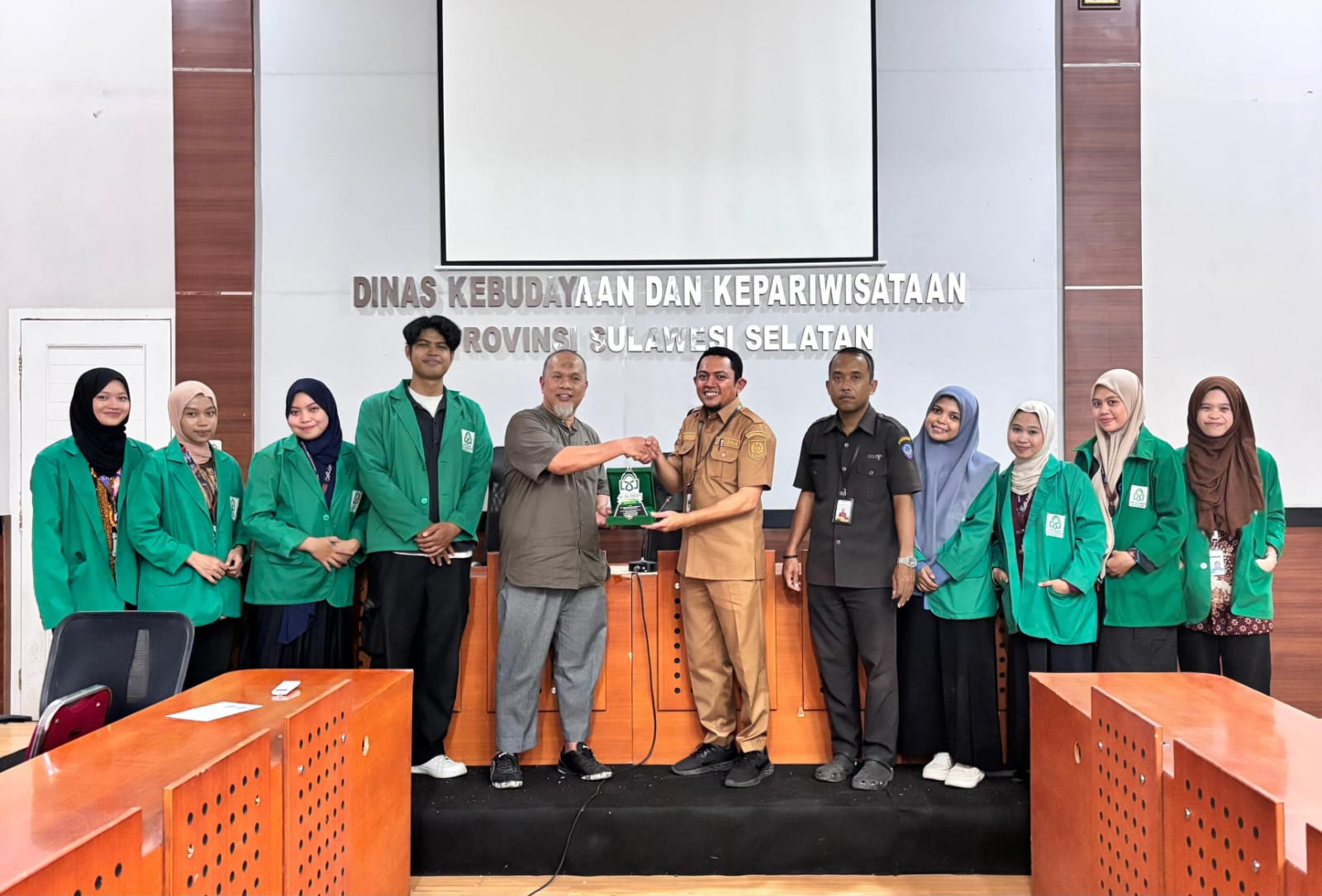 Penarikan Mahasiswa Magang Prodi BSI di Dinas Kebudayaan dan Kepariwisataan Sulawesi Selatan