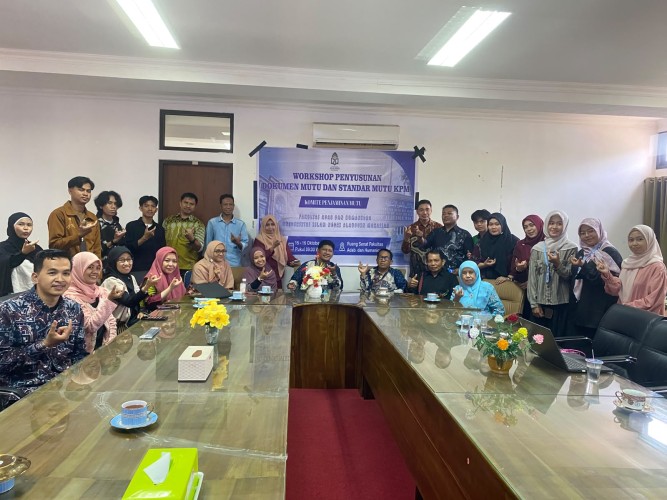 Anggota GPM Bahasa dan Sastra Arab Ikuti Workshop Penyusunan Dokumen dan Standar Mutu KPM