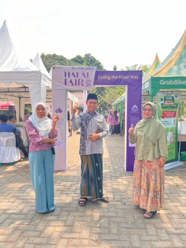 Kajur BSA dan Wadek III FAH UIN Alauddin Makassar Hadiri Penutupan Halal Fair 2026