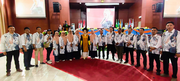 Prof. Dra. Rahmawati Dikukuhkan sebagai Guru Besar Bidang Islam Nusantara, Perkuat Tradisi Akademik Prodi SPI UIN Alauddin