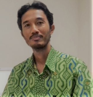 Dr. M. Quraisy Mathar, S. Sos., M. Hum.