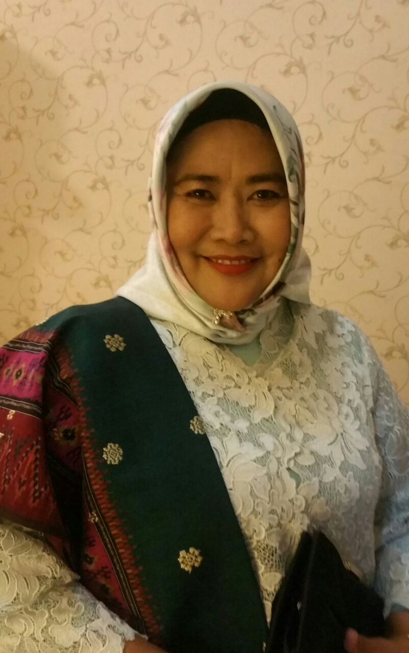 Dr. Hj. Nuri Emmiyati, M.Pd