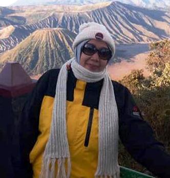 Dra. Rahmawati, M.A., Ph.D