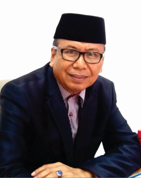 5. Prof. Dr. H.M. Dahlan M, M.Ag